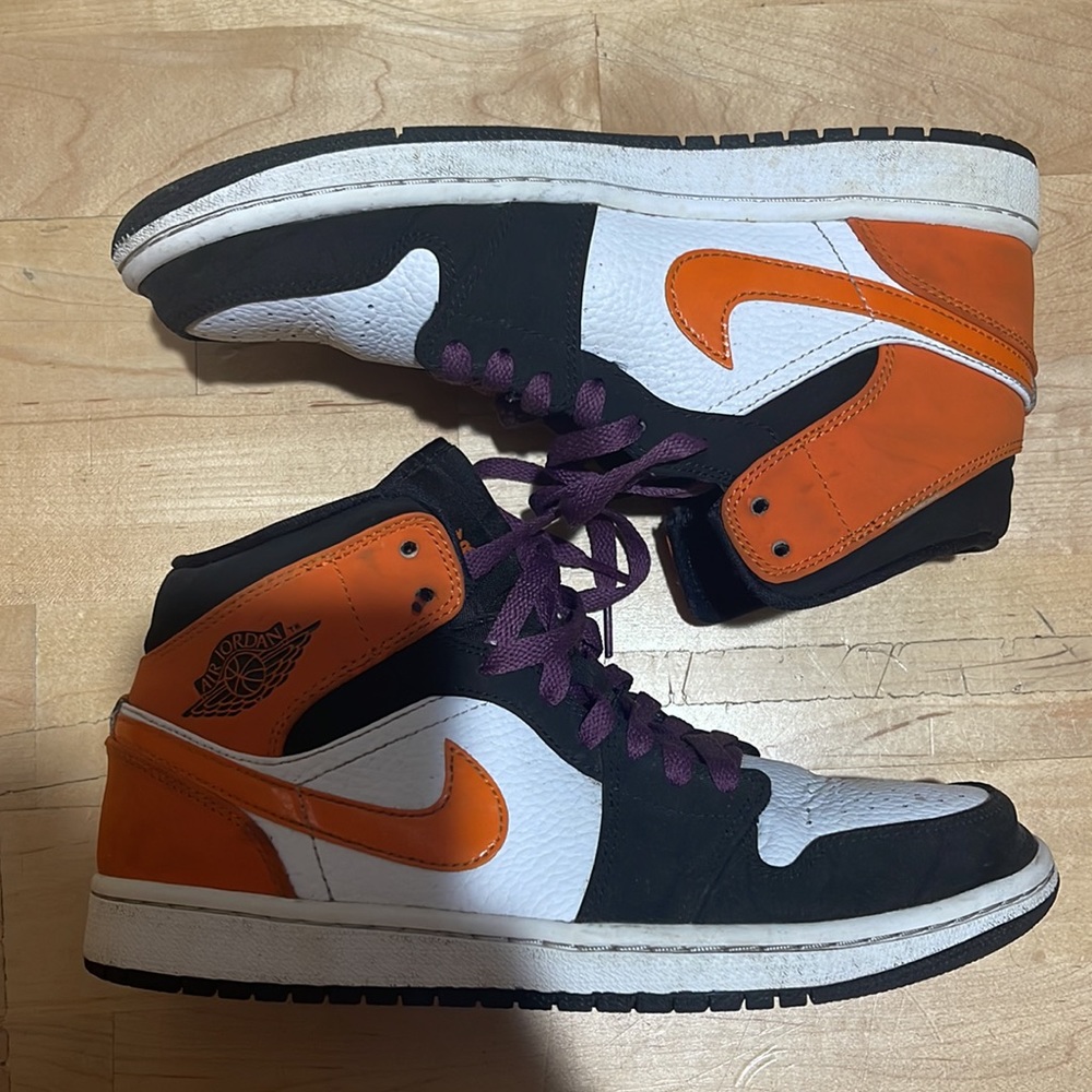 Jordan mids